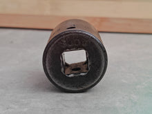 Load image into Gallery viewer, Snap-On P320 1/2" Drive 6-Point Shallow 1" Impact Socket – USA Made
