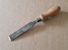 Load image into Gallery viewer, Vintage Signal Straight Edge Chisel Made In Sheffield England Great Condition
