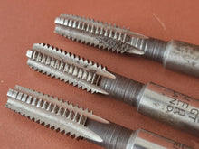 Load image into Gallery viewer, 3 x Dormer 3/8 (U)NC, 16 , 8.0mm Drill GT Taper Threading Tap, Made In England
