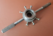 Load image into Gallery viewer, Vintage Thread Die Holder Wrench Tool
