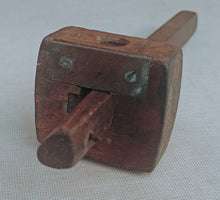 Load image into Gallery viewer, Vintage Wooden Marking Gauge Antique Woodworking Tool 24cm – Missing Thumb Screw
