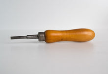 Load image into Gallery viewer, Stanley England Phillips British No 130 Screwdriver, Slotted Flat Head, Wooden H
