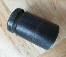 Load image into Gallery viewer, Desoutter 8mm 315 Hex Square Adaptor 24682 Vintage Mechanics Garage Tool
