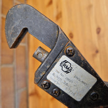 Load image into Gallery viewer, Erma 29021 Ratchet Crimper Tool , No Die Included
