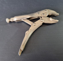 Load image into Gallery viewer, Vintage Small Size Heavy Duty Self Grip Wrench Mechanics Hand Tool 14.8cm long
