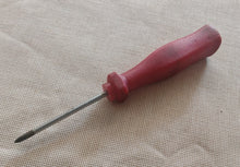 Load image into Gallery viewer, Vintage Phillips Screwdriver 14cm Red Handle Short Stubby Driver DIY Tool
