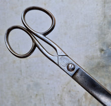 Load image into Gallery viewer, The Ridge Rimmer Long Dress Making Taylors Shears  Scissors , Vintage 28cm Long

