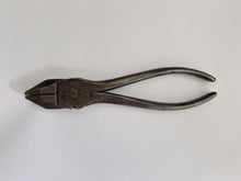 Load image into Gallery viewer, VINTAGE HEAVY DUTY COMBINATION PLIERS CLASSIC CAR MOTORCYCLE TOOLKIT OLD TOOLS
