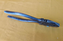 Load image into Gallery viewer, Elliot Lucas Vintage Large Size Classic Car Pliers, 21 cm long
