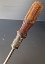 Load image into Gallery viewer, Antique Millers Falls Co. No 63 Ratcheting Screwdriver Wooden Handle Made In USA
