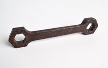 Load image into Gallery viewer, Original Vintage Cast Iron VONO Bed Spanner For BEDSTEAD FITTINGS
