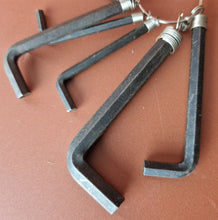 Load image into Gallery viewer, 6 Allen keys On key Ring , Vintage Tools
