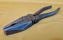 Load image into Gallery viewer, Elliot Lucas Vintage Large Size Classic Car Pliers, 21 cm long
