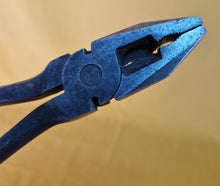Load image into Gallery viewer, Elliot Lucas Vintage Large Size Classic Car Pliers, 21 cm long
