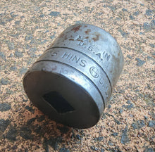 Load image into Gallery viewer, Vintage Dale 13/16" Socket – Model SJ28W – Made in USA – 12 Point HINS Drive

