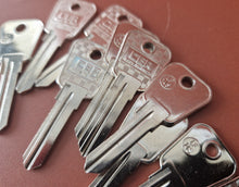 Load image into Gallery viewer, 10 x CEA LF 14S BLANK KEYS, UNCUT, FOR AUTOMOTIVE CARS
