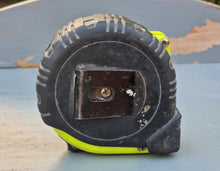 Load image into Gallery viewer, Toolsman 5m Tape Measure 16FT Heavy Duty Industrial 25mm Width Smooth Blade
