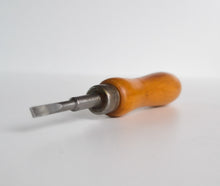 Load image into Gallery viewer, Stanley England Phillips British No 130 Screwdriver, Slotted Flat Head, Wooden H
