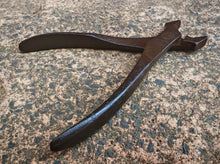 Load image into Gallery viewer, Vintage Glazier's / Phone Engineer's Hex Nut Pliers Taylor Co Ltd 15cm England
