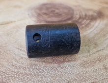 Load image into Gallery viewer, Snap-On 5/8 PDH-200 USA 12 point socket. Pat no. 3273430
