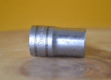 Load image into Gallery viewer, Snap On 9/16" Socket 1/2" Drive 12-Point Vintage Imperial SW181 CANADA Old Logo
