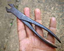 Load image into Gallery viewer, Vintage Glazier's / Phone Engineer's Hex Nut Pliers Taylor Co Ltd 15cm England
