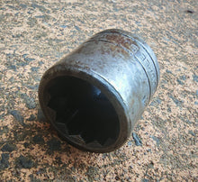 Load image into Gallery viewer, Vintage Dale 13/16" Socket – Model SJ28W – Made in USA – 12 Point HINS Drive
