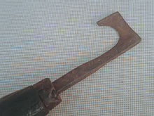 Load image into Gallery viewer, Vintage Timber Scribe / Carpenter’s Marking Tool – Wooden Handle – Antique Tool

