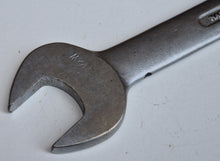 Load image into Gallery viewer, BRITOOL 9/16BS 1/2W x 5/8BS 9/16W OPEN END SPANNER 2J92101
