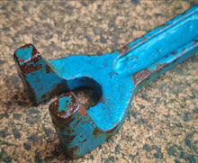 Load image into Gallery viewer, Vintage Cast Iron Basin Wrench 26cm Heavy Duty Plumber’s Tool Industrial Blue

