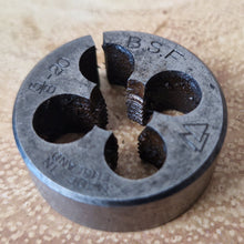 Load image into Gallery viewer, Whit 5/16" x 18 die Engineering Tool Made In England
