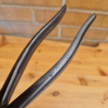Load image into Gallery viewer, Vintage Elliott Lucas Combination Pliers Cannock Made In  England
