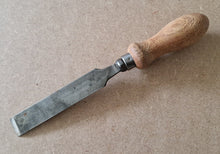 Load image into Gallery viewer, Vintage Signal Straight Edge Chisel Made In Sheffield England Great Condition
