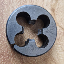 Load image into Gallery viewer, Warrior 1/2" x 13 NC die Engineering Tool Made In England
