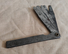 Load image into Gallery viewer, Vintage JL &amp; Co Feeler Gauge Set British Made, 1/1000" Increments Collectible
