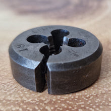 Load image into Gallery viewer, Whit 5/16" x 18 die Engineering Tool Made In England
