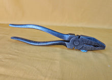 Load image into Gallery viewer, Elliot Lucas Vintage Large Size Classic Car Pliers, 21 cm long
