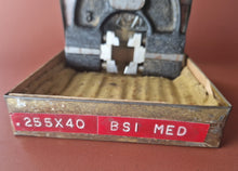 Load image into Gallery viewer, Matrix 255 x 40 BSI MED 1 43 H AJ INSP Adjustable Thread Caliper Gauge In Case
