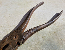 Load image into Gallery viewer, Vintage SHEFFIELD MADE IN ENGLAND Pliers Car tool kit item , 18cm long
