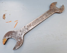 Load image into Gallery viewer, Vintage Tap Washer Plumber Spanner Open End
