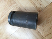 Load image into Gallery viewer, Desoutter 909.2 Hex Square Adaptor, Vintage Mechanics Garage Tool, Heavy Strong
