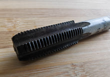 Load image into Gallery viewer, Engineers High Precision ESC 11/16 BSF EB Threading Tap Tool
