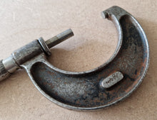 Load image into Gallery viewer, Moore &amp; Wright No.966 1" - 2" External Outside Micrometer 0.001"
