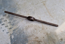 Load image into Gallery viewer, 3 x Vintage die stock holder / tap wrench Machinist Tool

