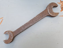 Load image into Gallery viewer, Vintage  / Antique Sagars of Halifax Yorks Open End  Spanner , 1/2" 3/8"
