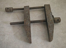 Load image into Gallery viewer, Vintage Toolmaker’s Parallel Clamp – Adjustable Engineer’s Steel Clamp – Used
