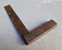 Load image into Gallery viewer, Vintage Tri Square Metal Carpentry / Engineer's Tool
