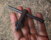 Load image into Gallery viewer, Vintage Drill Chuck Key – Marked 10 &amp; 13 – Used
