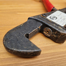 Load image into Gallery viewer, Erma 29021 Ratchet Crimper Tool , No Die Included
