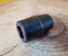 Load image into Gallery viewer, Snap-On 1/2 PDH-160 USA 12 point socket. Pat no. 3273430
